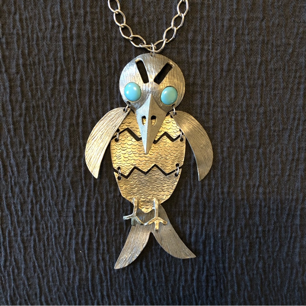 VINTAGE Hinged Bird Necklace 🐦🐦 Huge!